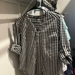 Black & white checkered Express blouse.